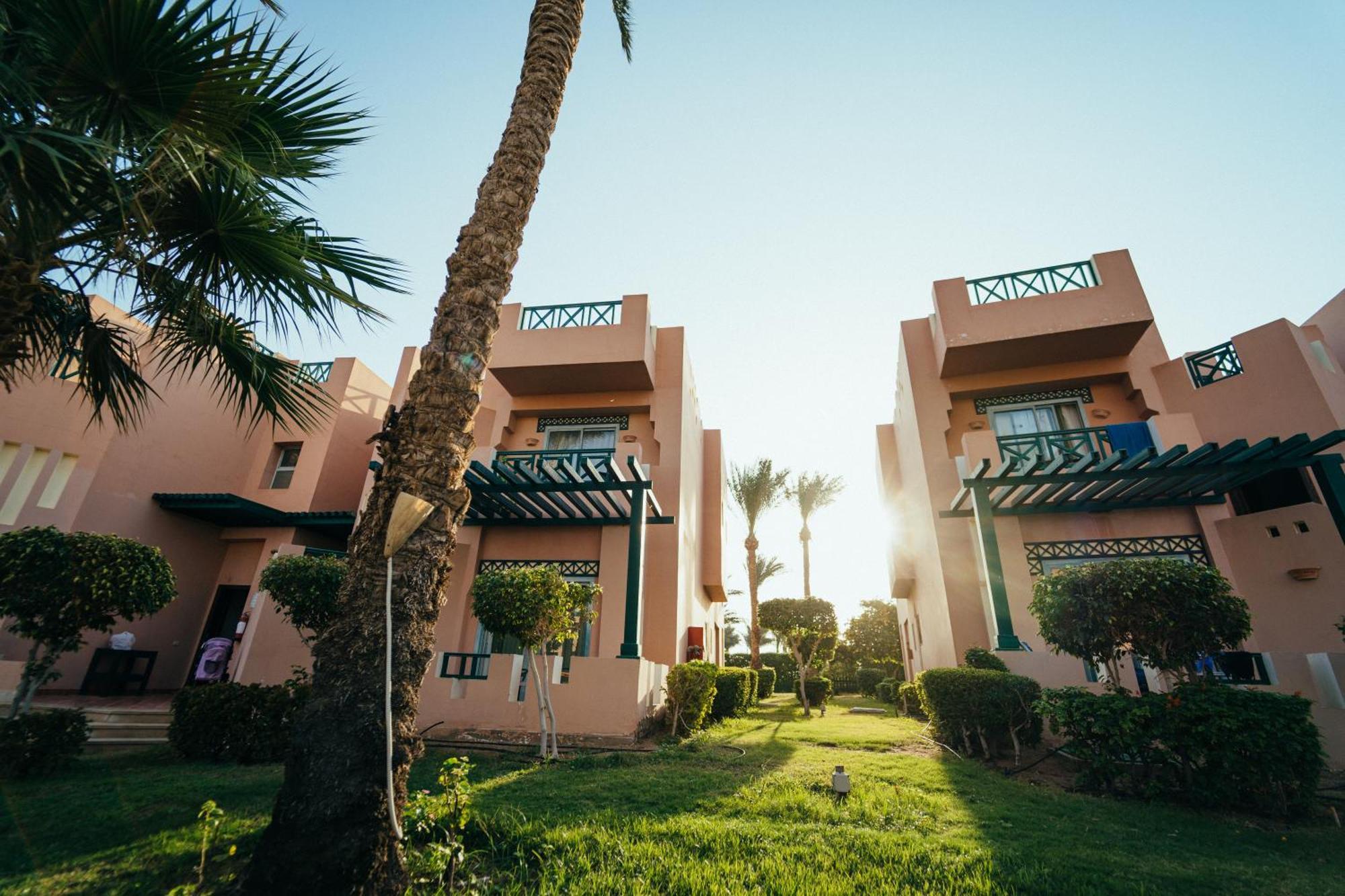 Rehana Sharm Resort - Aquapark & Spa - Couples And Family Only -Premium Ultra All-Inclusive 24H Exteriör bild